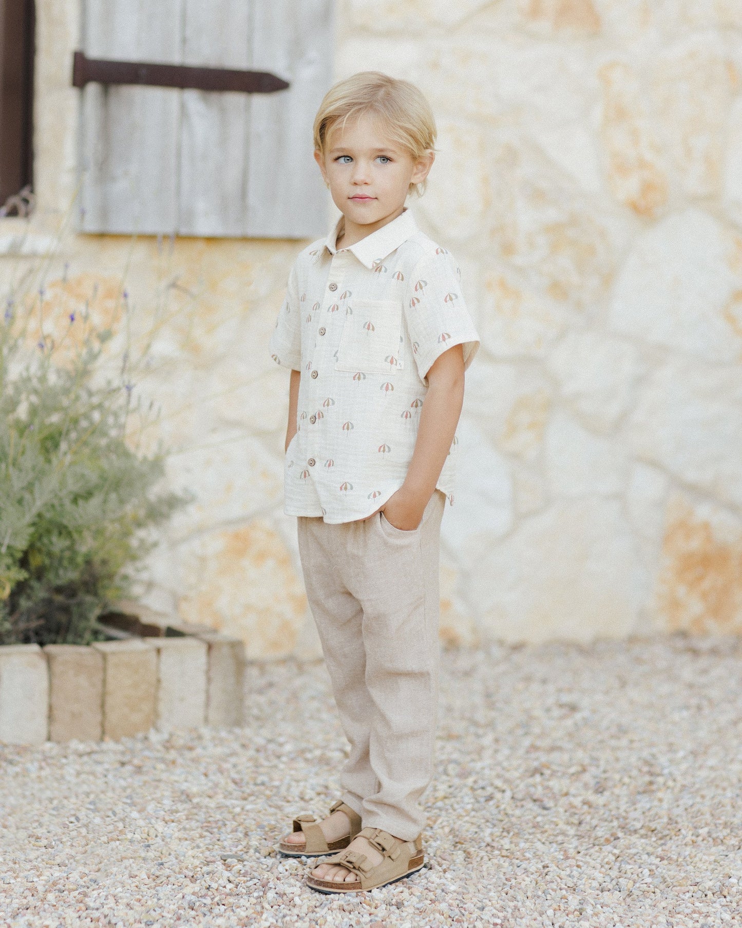 Rylee + Cru - Collared Short Sleeve Shirt || Umbrellas