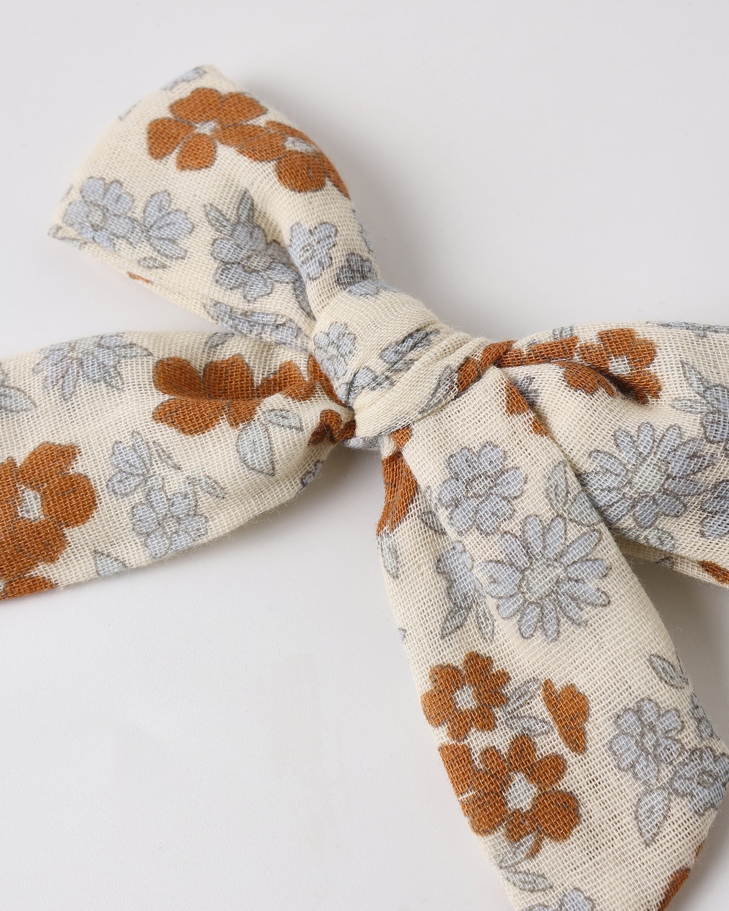 Rylee + Cru - Bow || Americana Floral