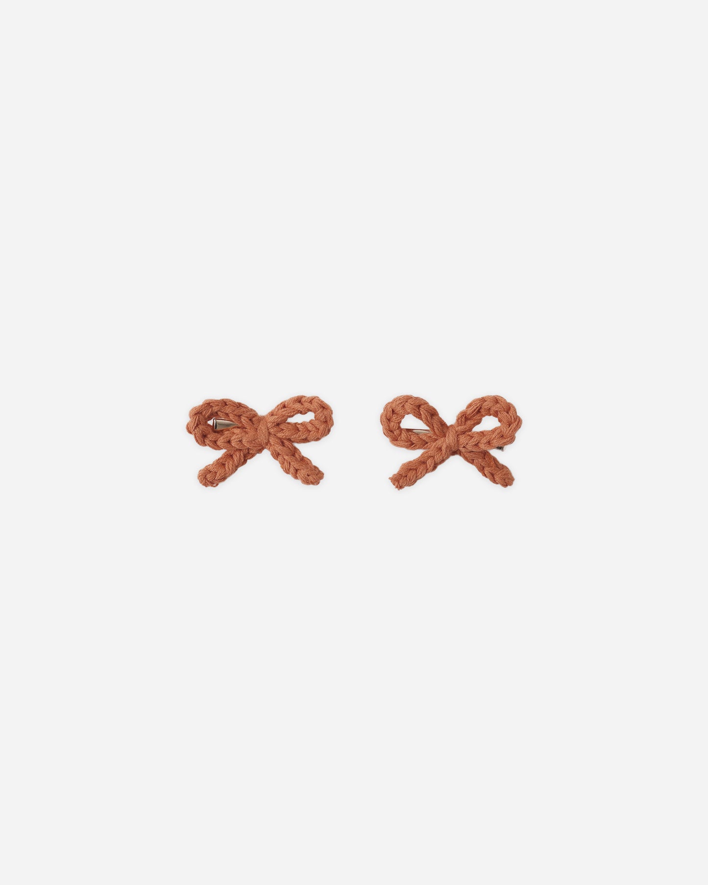 Rylee + Cru - Crochet Bow Clips || Poppy