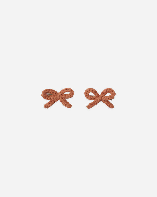 Rylee + Cru - Crochet Bow Clips || Poppy
