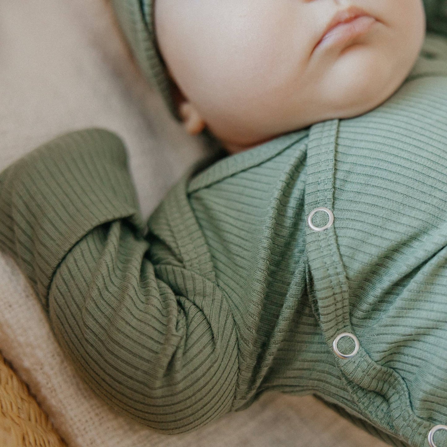 Copper Pearl - Clover Rib Knit Knotted Gown