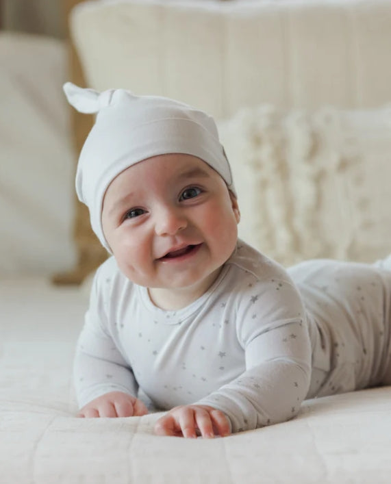 Quincy Mae - Knotted Baby Hat || Fog