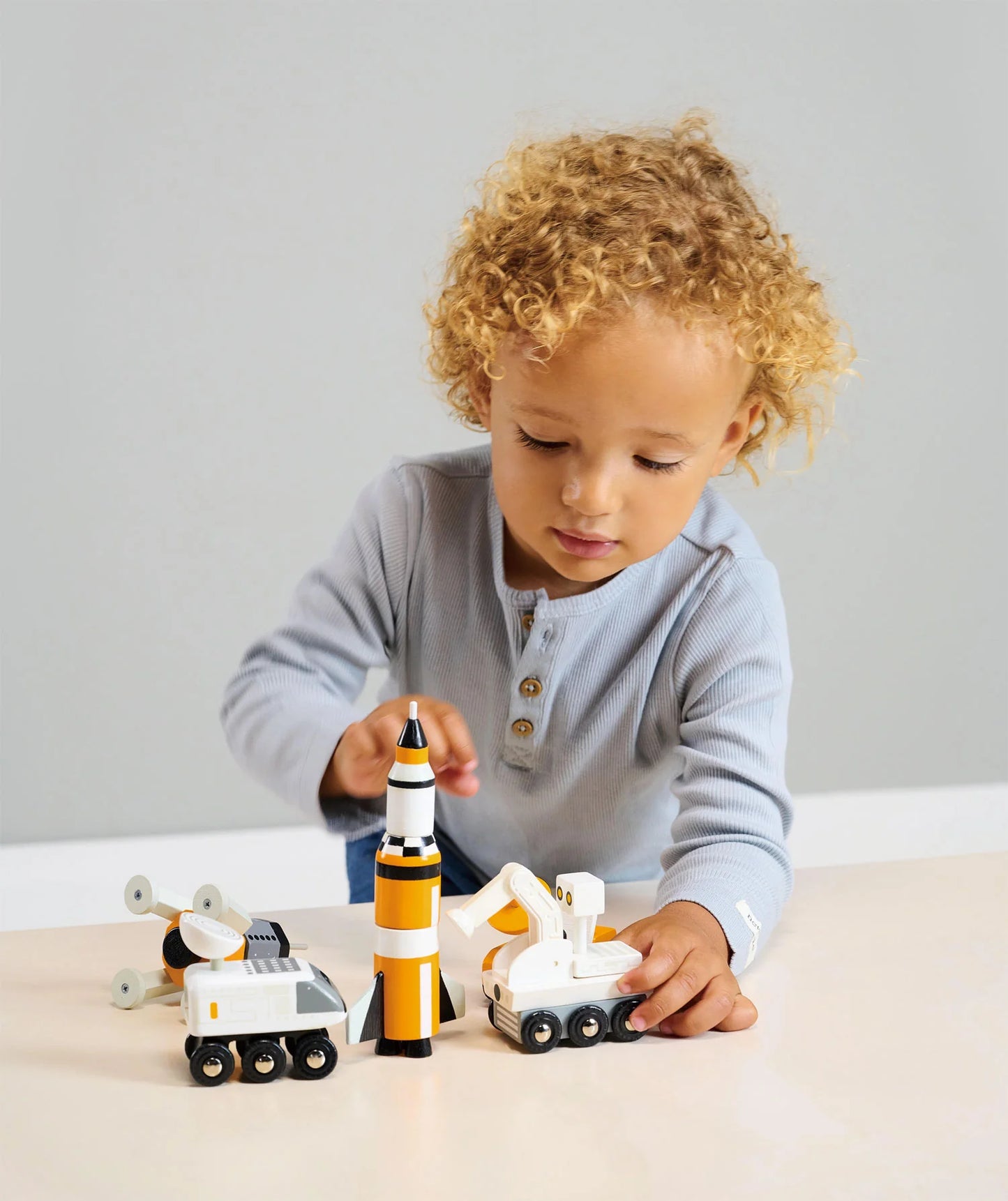 Tender Leaf Toys - Space Voyager Set