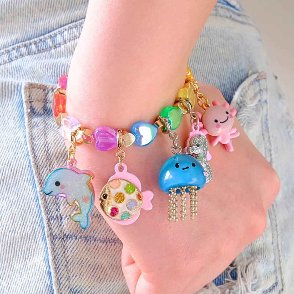 High IntenCity - Charm It! Gold Glitter Dolphin Charm