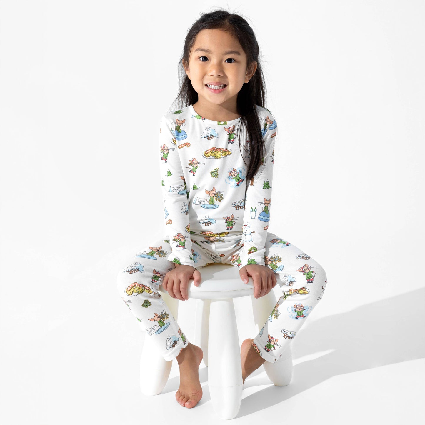 Bellabu Bear - If You Give A Mouse A Cookie Christmas Bamboo Kids Pajamas