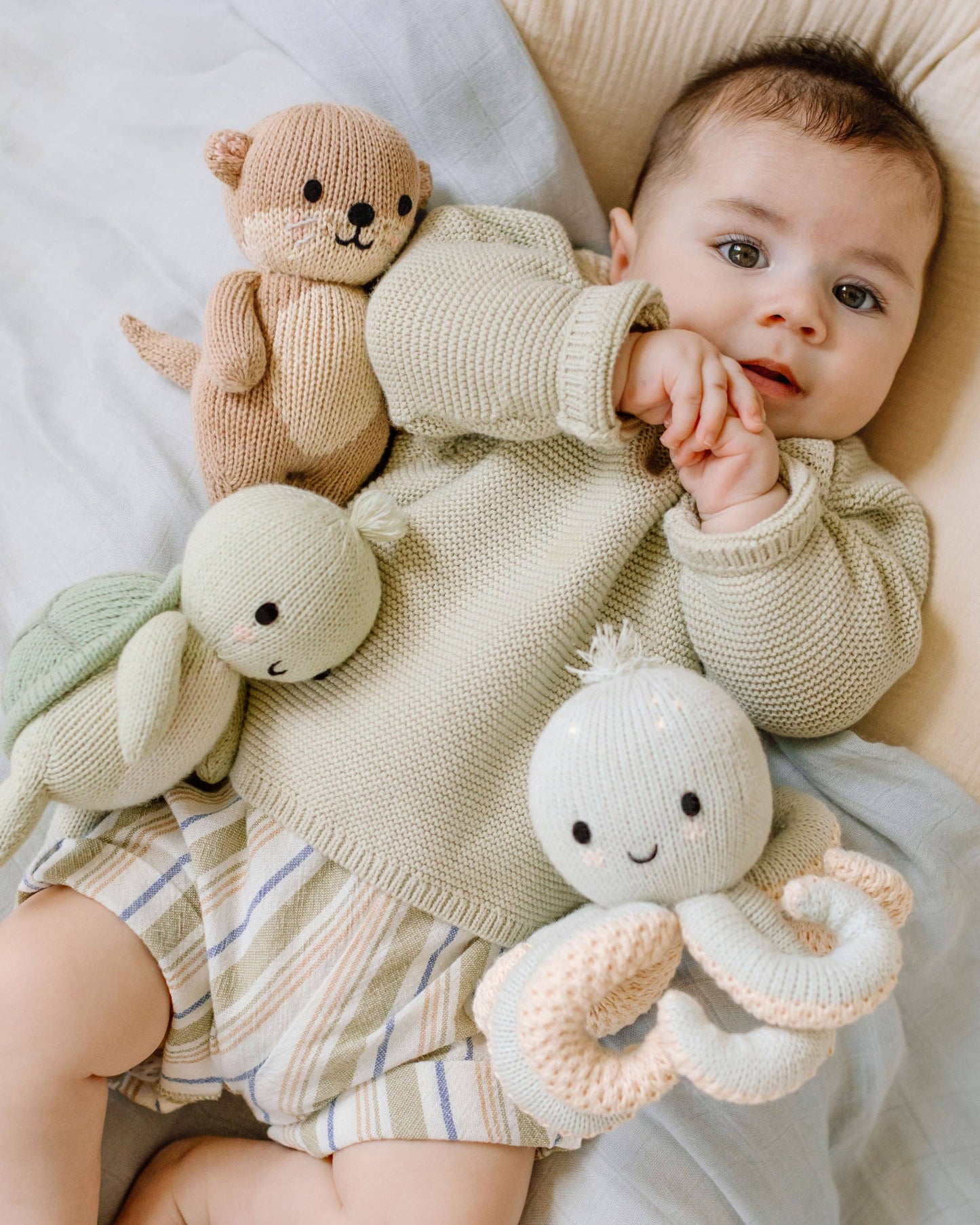 cuddle+kind - Baby Otter