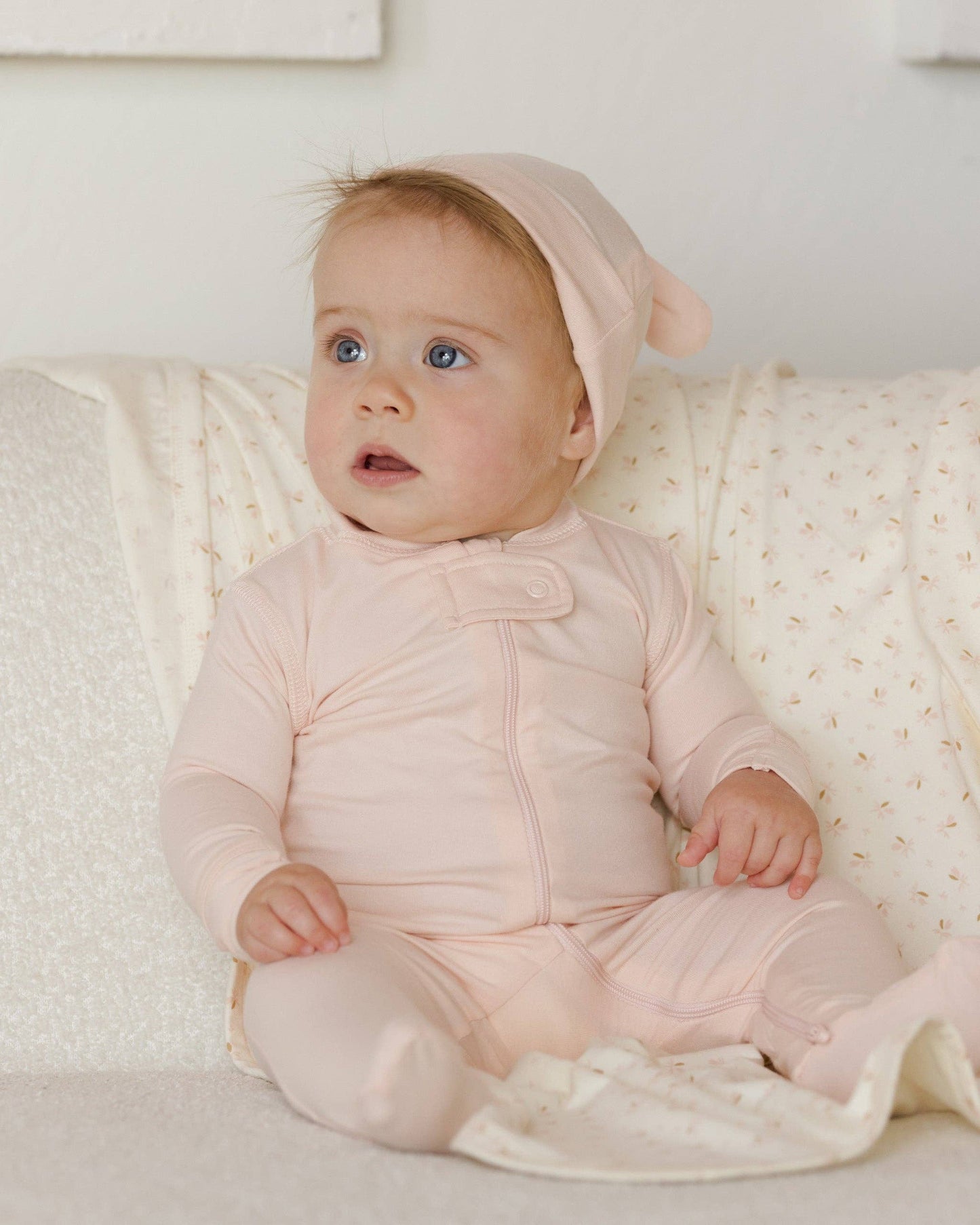 Quincy Mae - Zip Longsleeve Sleeper Footie || Petal