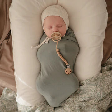 Mushie - Silicone Pacifier Clip | Hera in Faux Wood