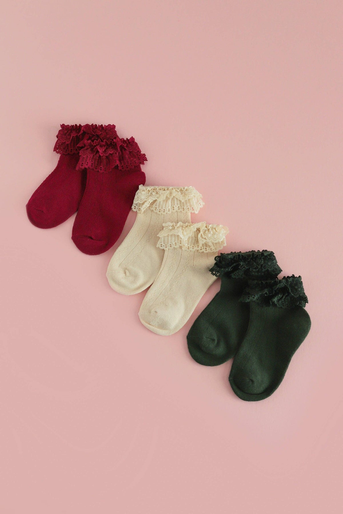 Little Stocking Co. - Lace Bobby Socks - Vanilla