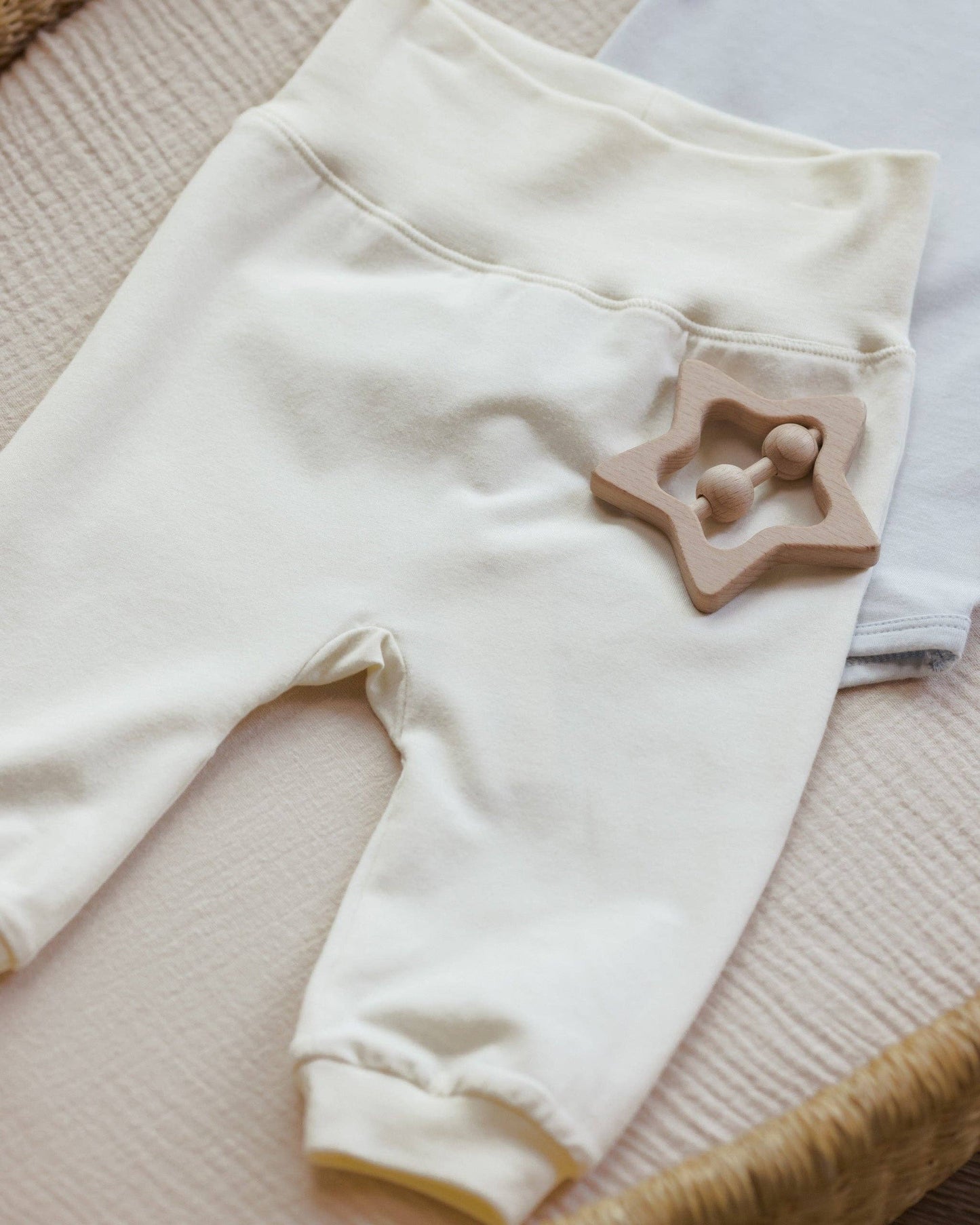 Quincy Mae - Organic Cotton Baby Pant || Ivory