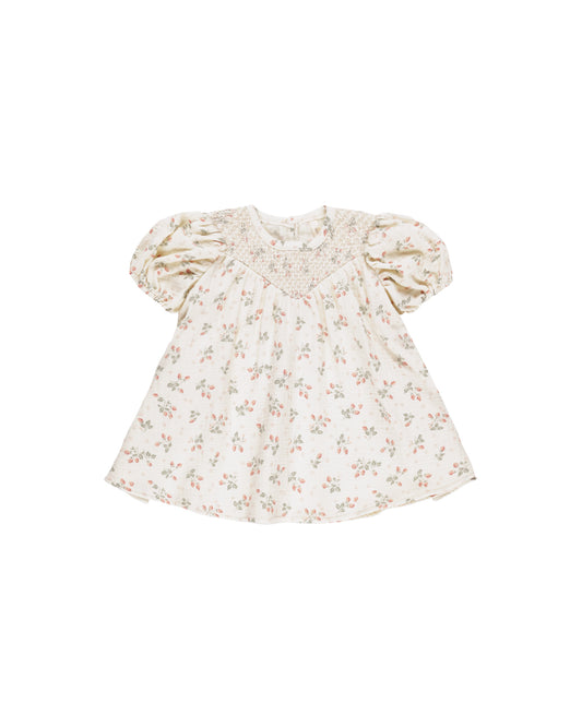 Quincy Mae - CARINA DRESS || STRAWBERRIES